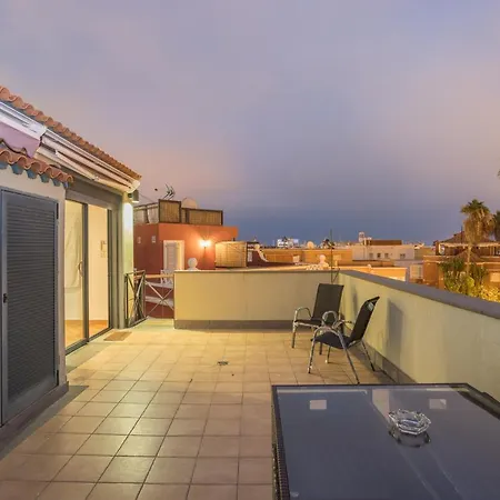 2br Penthouse With Terrace And Views *