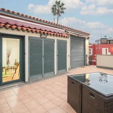 2br Penthouse With Terrace And Views * Las Palmas de Gran Canaria