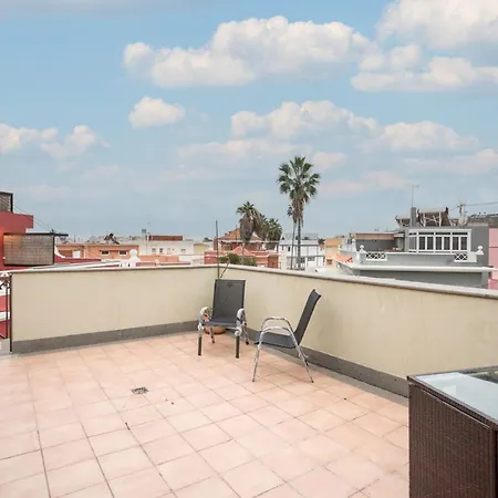 2br Penthouse With Terrace And Views