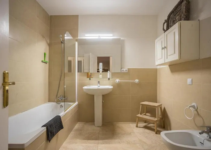 2br Penthouse With Terrace And Views