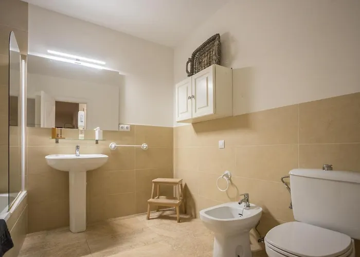 Vakantiehuis 2br Penthouse With Terrace And Views *