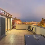 2br Penthouse With Terrace And Views *